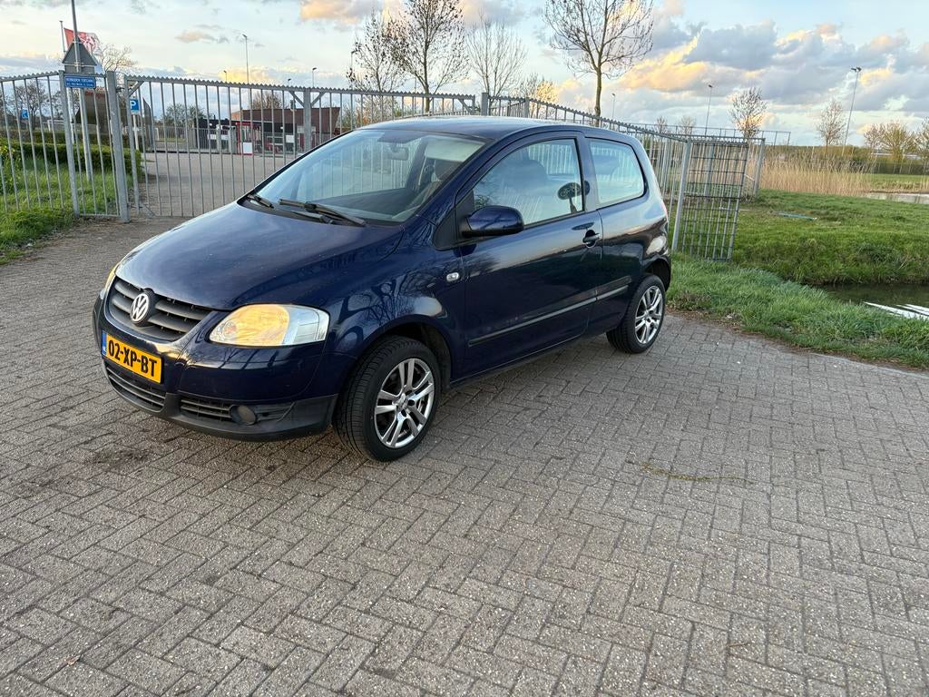 Volkswagen Fox 1.4 55KW 2007 Blauw, Voorwielaandrijving, Origineel Nederlands, Handgeschakeld, Grijs