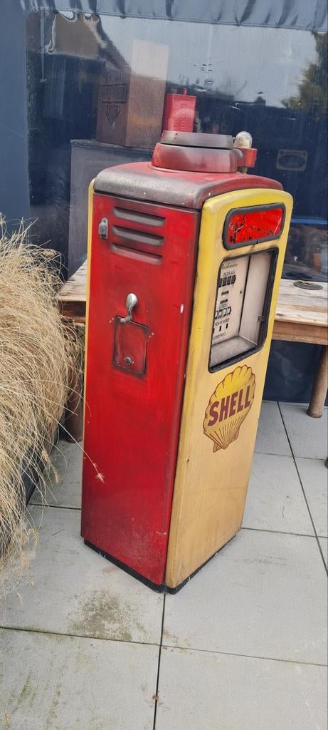 Mooi geleefde benzinepomp shell., Verzamelen, Automaten | Overige, Ophalen, Zo goed als nieuw