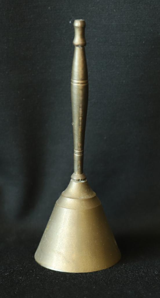 Tafelbel., Antiek en Kunst, Ophalen of Verzenden, Brons