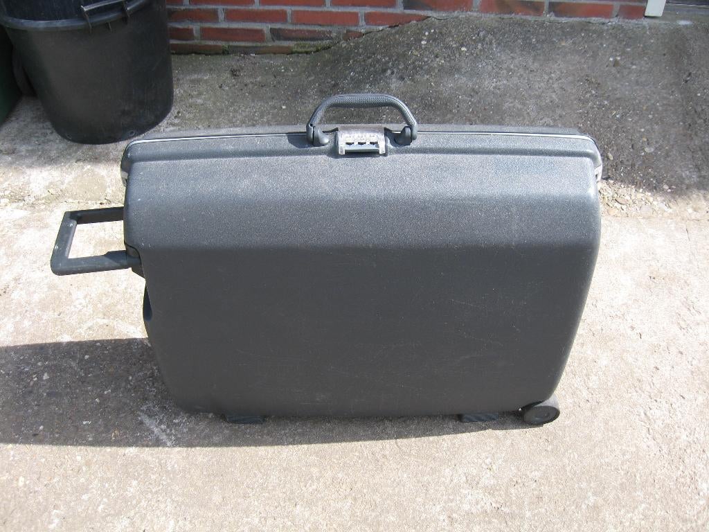 Samsonite koffer met wieltjes en slot., Gebruikt, Hard kunststof, Minder dan 35 cm, Wieltjes