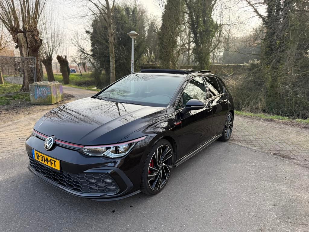 Volkswagen golf 8 GTI full option / panodak / harman kardon, Auto's, Volkswagen, Automaat, Panoramadak, Golf, Particulier