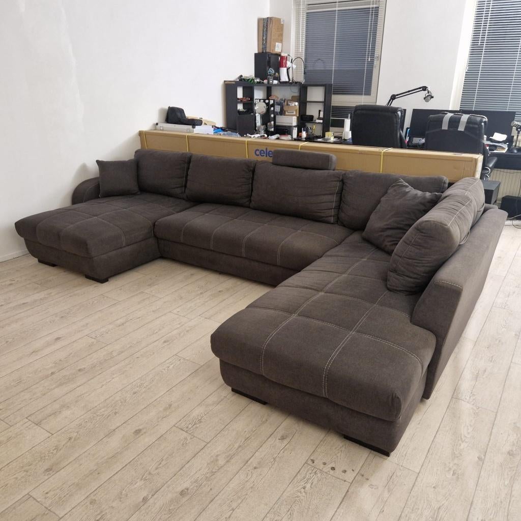 Grote grijze slaapbank. (Ophalen, Kerkrade), Ophalen, Gebruikt, Hoekbank, 300 cm of meer