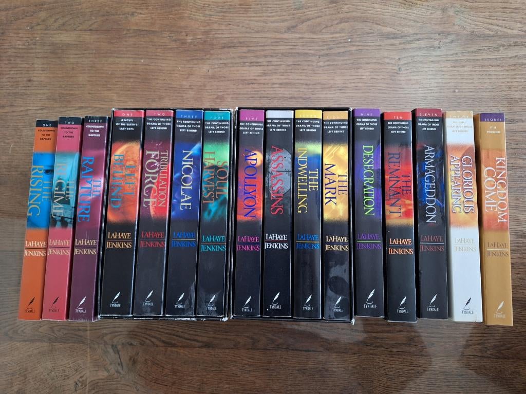 Complete serie Left Behind (Laatste Bazuin, Engels), Boeken, Romans, Zo goed als nieuw, Amerika, Ophalen of Verzenden