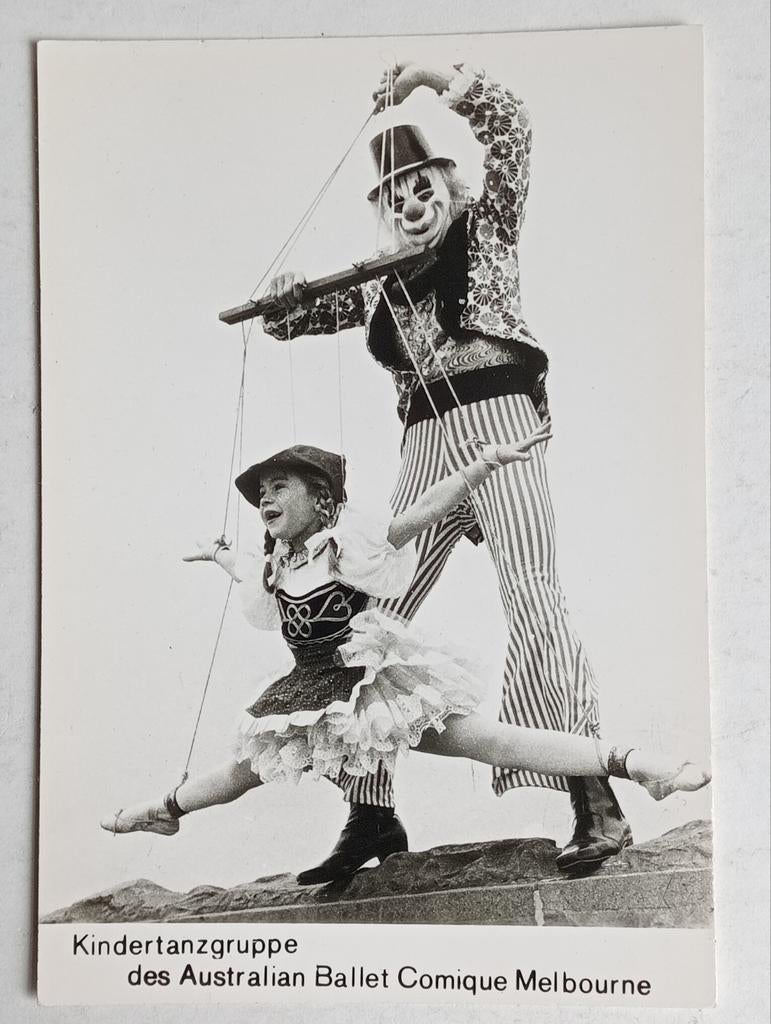 Vintage foto: Kindertanzgruppe Australian Ballet Comique, Ophalen of Verzenden, Voor 1940, Gebruikt