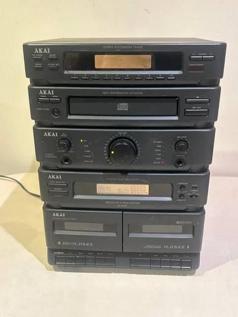 AKAI stereo set met luidsprekers, Audio, Tv en Foto, Ophalen, Zo goed als nieuw, Speakers, Akai