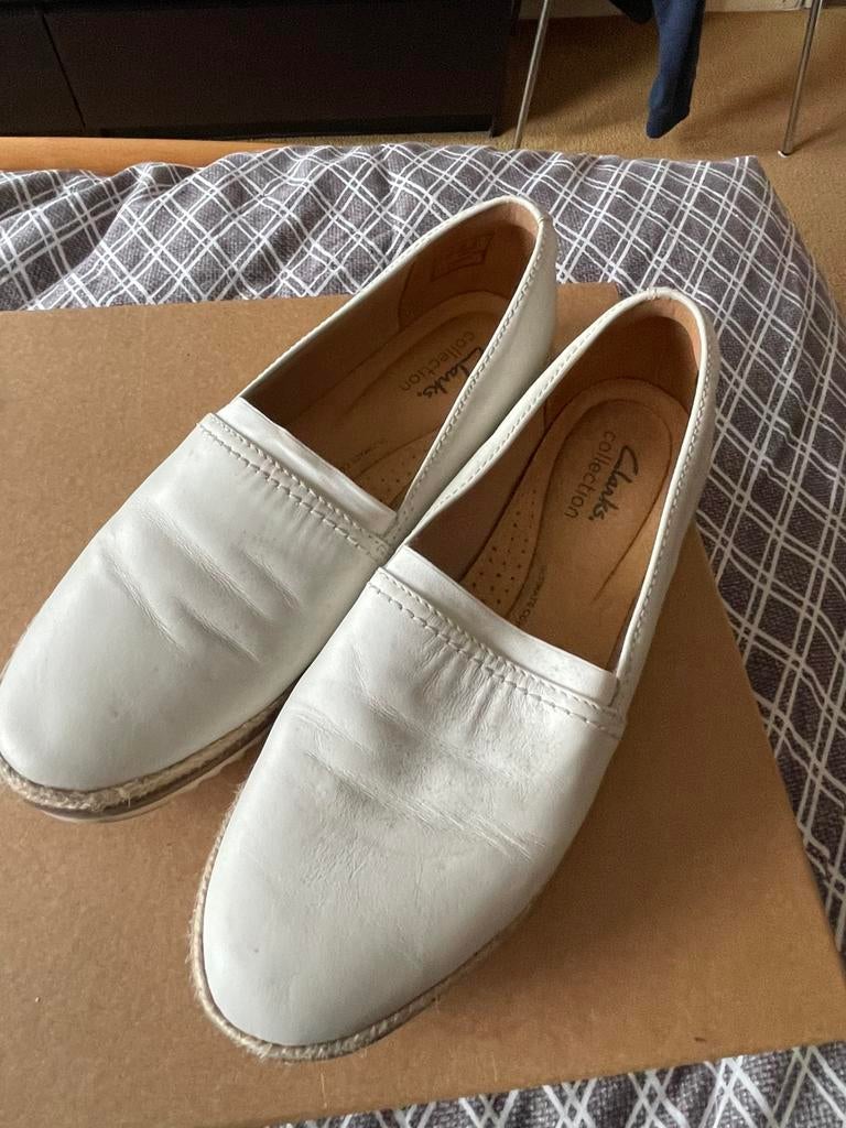 Clarks dames laofer instapper, Ophalen of Verzenden, Zo goed als nieuw, Instappers, Beige