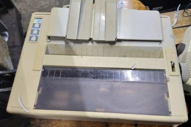 Olivetti DM99 matrixprinter, Computers en Software, Printers, Ophalen of Verzenden, Zo goed als nieuw, Matrix-printer, Printer