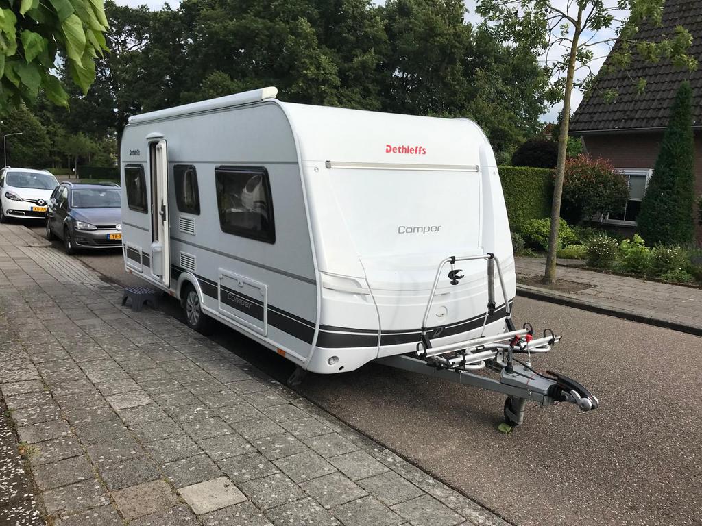 Luxe Dethleffs Camper 470 ER (2017) Vakantieklaar-Vol Opties, Rondzit, 7 tot 8 meter, Particulier, Dethleffs