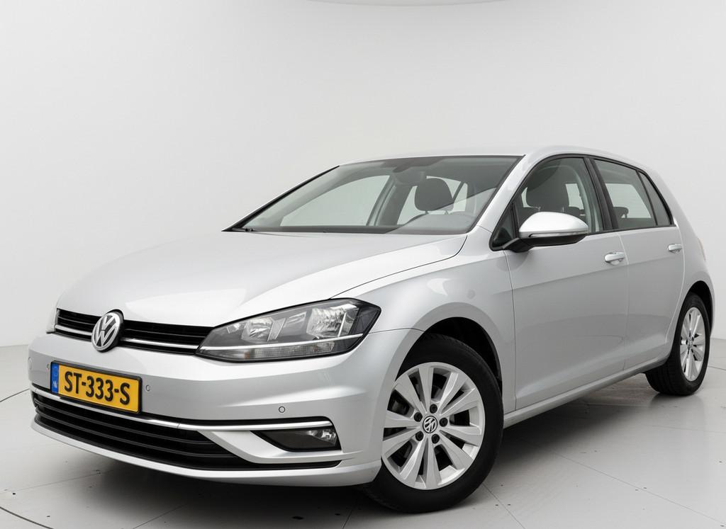 Volkswagen Golf 1.0 TSI Highline Carplay Led Cruise Nl Auto, Gebruikt, Met garantie (alle), Origineel Nederlands, Bedrijf