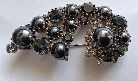 Rouw oog broche met zwarte agaat?, Overige materialen, 4 tot 7 cm, Zwart, Ophalen of Verzenden