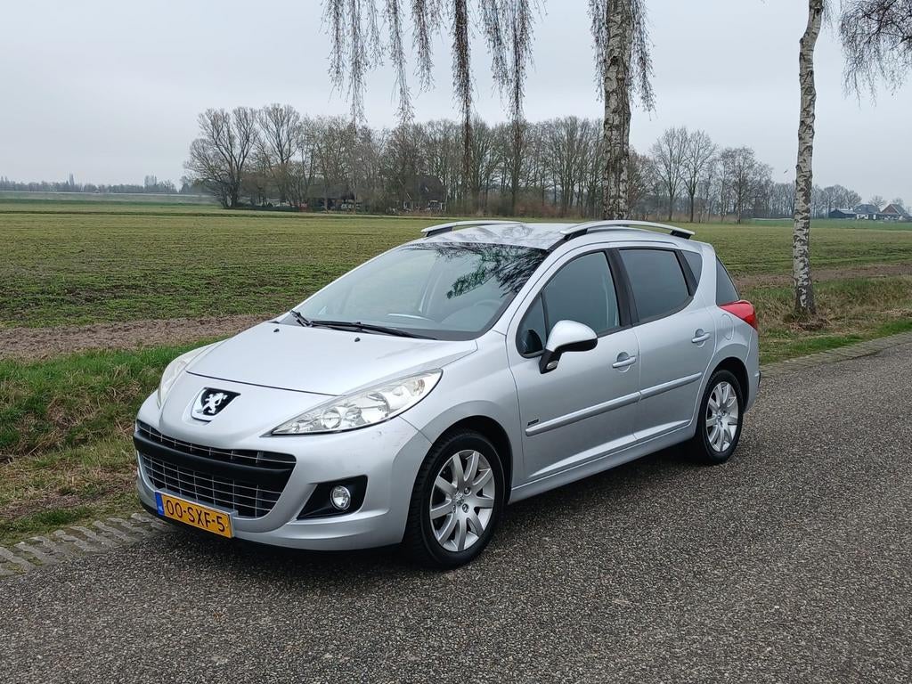 Peugeot 207 1.6 Vti AIRCO NIEUW APK, Bedrijf, Te koop