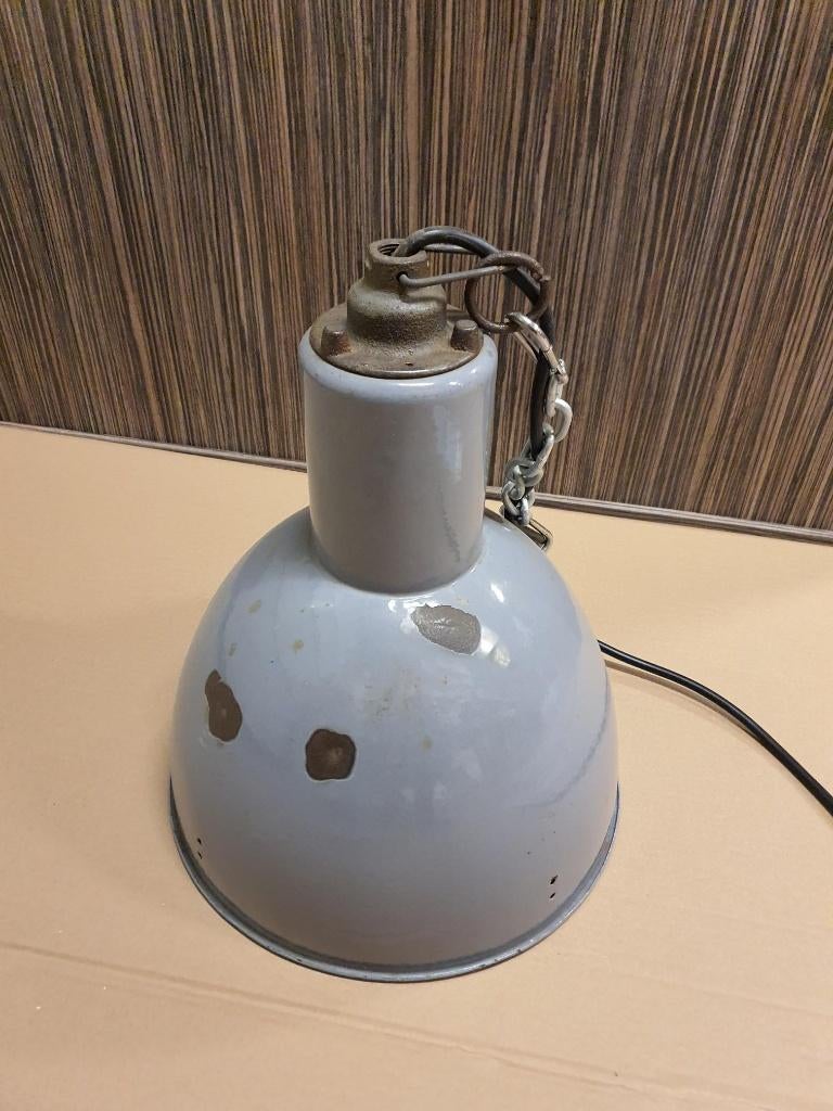 hanglamp - Industriele orginele oude fabriekslamp, Huis en Inrichting, Lampen | Hanglampen, Ophalen, Gebruikt, Hanglamp - Industriele orginele oude fabriekslamp