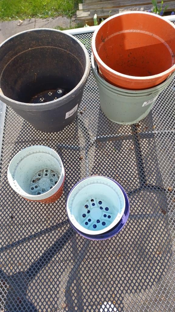 Gratis plantpotjes, Ophalen, Kunststof, Rond, Minder dan 40 cm