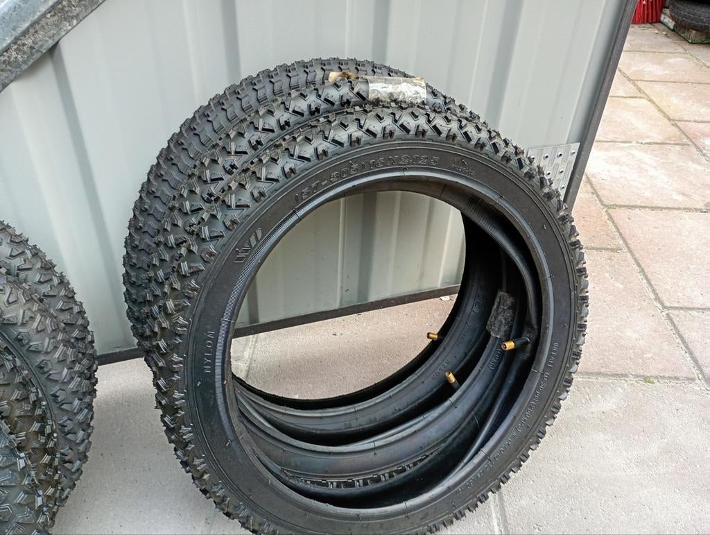 Fiets banden, Ophalen, Nieuw