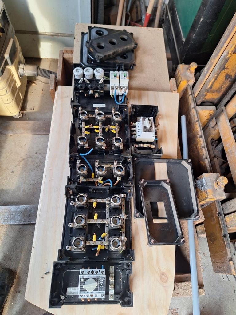 stoppenkast gedemonteerd, Ophalen