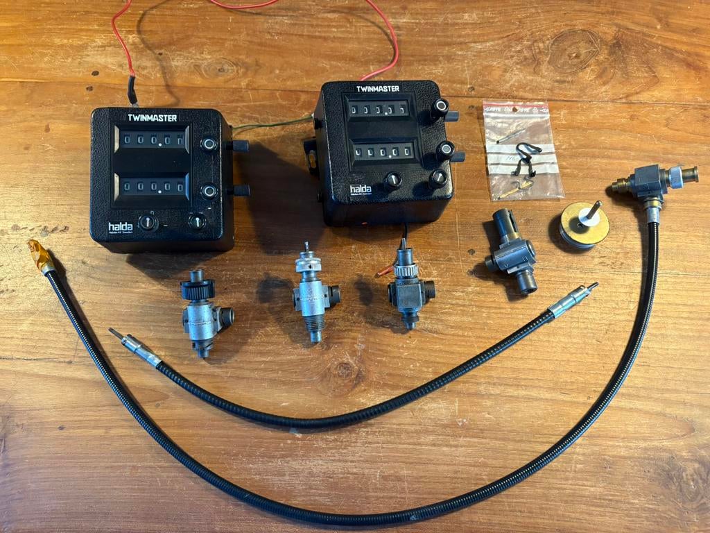 2 Halda Twinmasters TWM2, Auto-onderdelen, Dashboard en Schakelaars, Volvo, Gebruikt, Ophalen of Verzenden