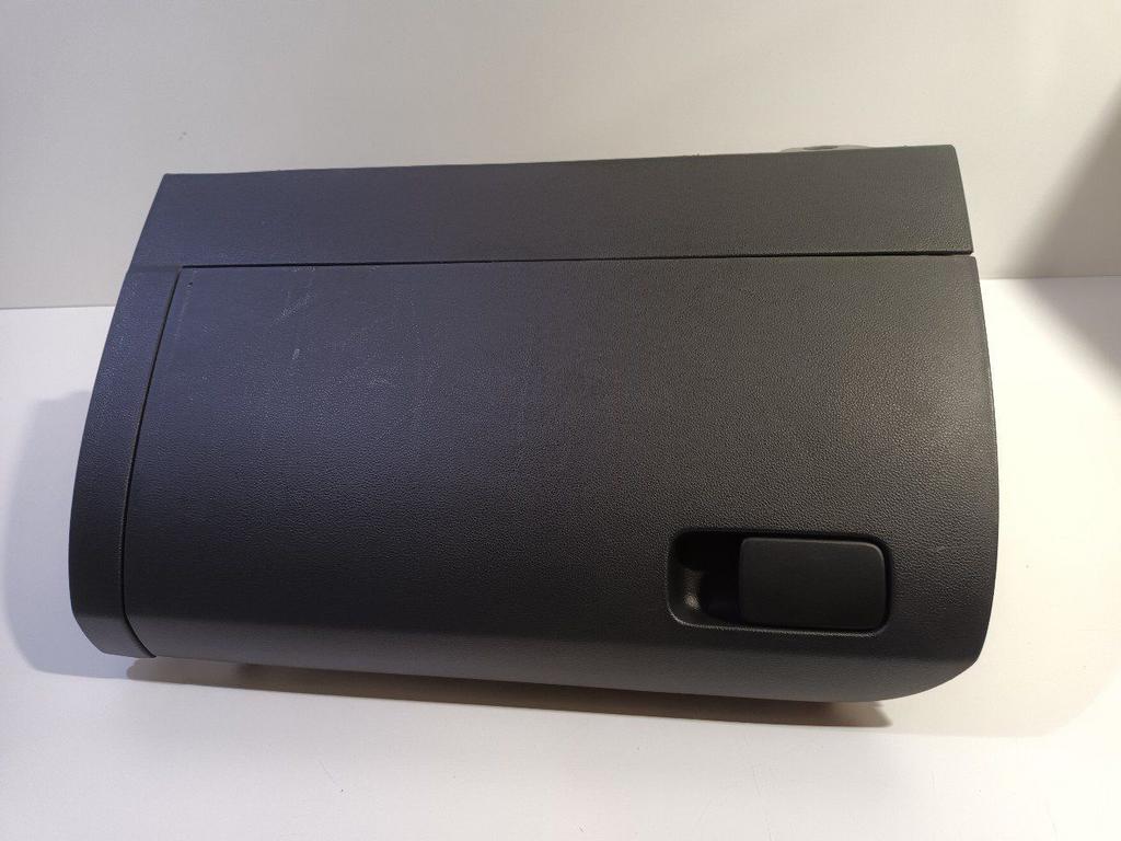 Dashboardkastje Volkswagen Polo, Onderdelen@venauto.nl, Van der Ven Autorecycling B.V., Gebruikt, Ettenseweg 76, 4706 PB Roosendaal, The Netherlands