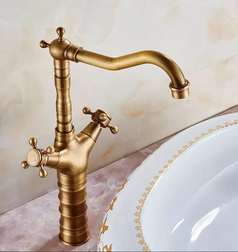 Keukenkraan BRONS / KOPER Landelijk Klassiek Retro Mengkraan