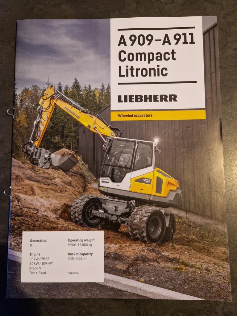 Liebherr A 909-A 911 Compact Litronic Brochure, Ophalen of Verzenden, Zo goed als nieuw, Liebherr, Vrachtwagen