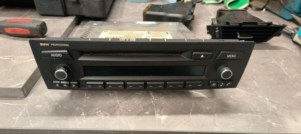 BMW Professional Radio E91 2011 - Harman Kardon Logic 7, Ophalen of Verzenden, Gebruikt, BMW