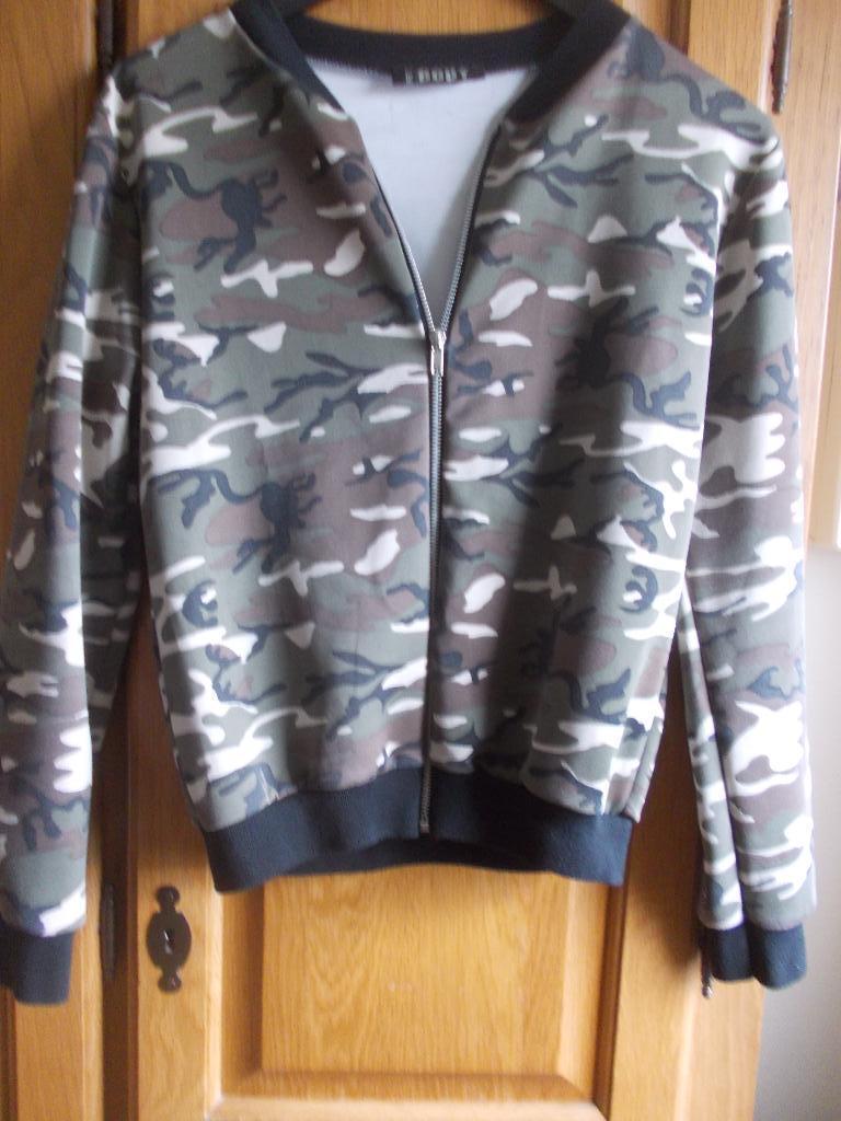 Mooi vest/jas(je) van Pretty Body, maat M/L., Kleding | Dames, Overige kleuren, Pretty Body, Zo goed als nieuw, Ophalen