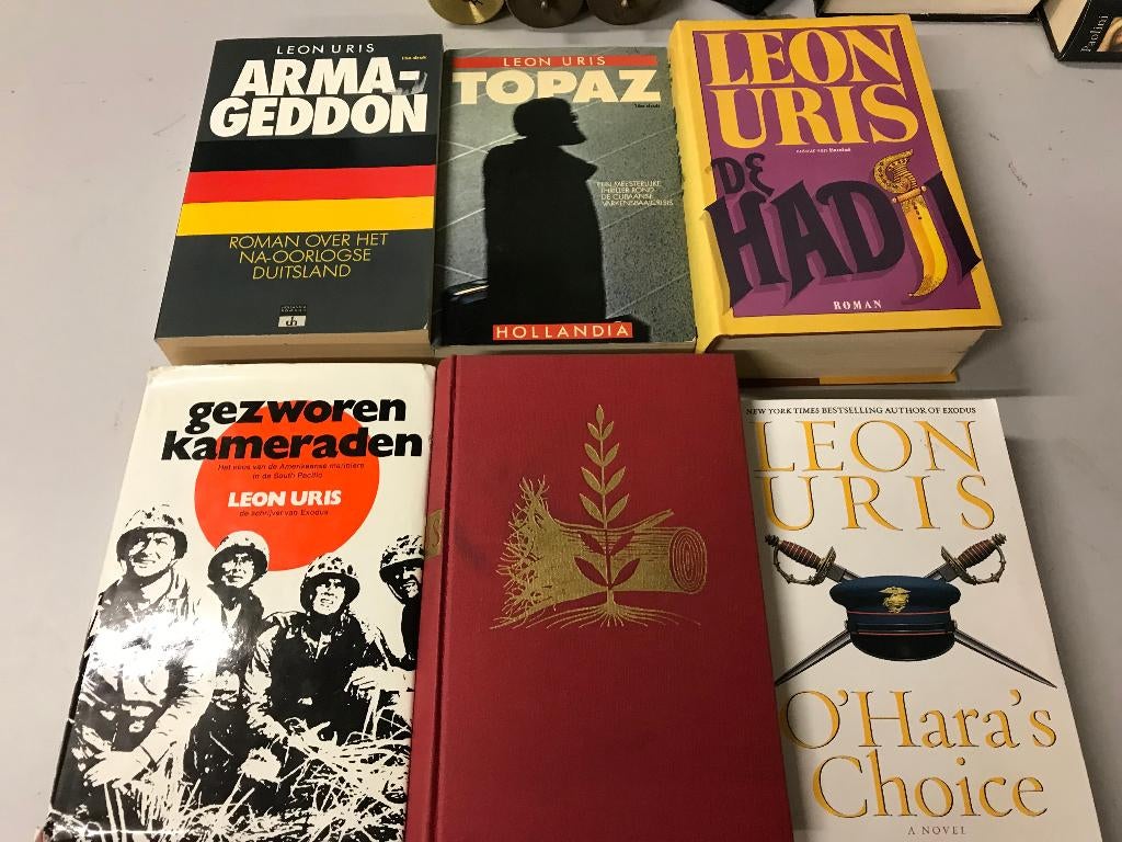 Leon Uris Gezworen kameraden , Armageddon Topaz en Exodus, Ophalen of Verzenden, Gelezen, Leon Uris, Wereld overig