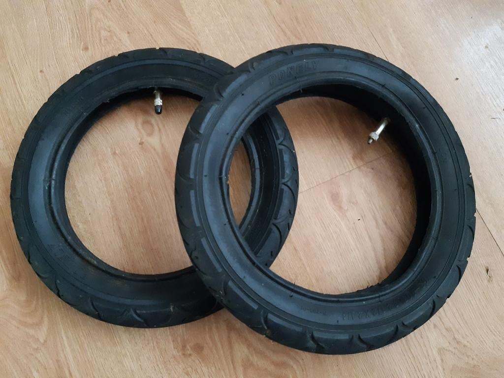 Buiten en binnenbanden (62-203) 12 1/2 X 2 1/4, Ophalen of Verzenden, Band