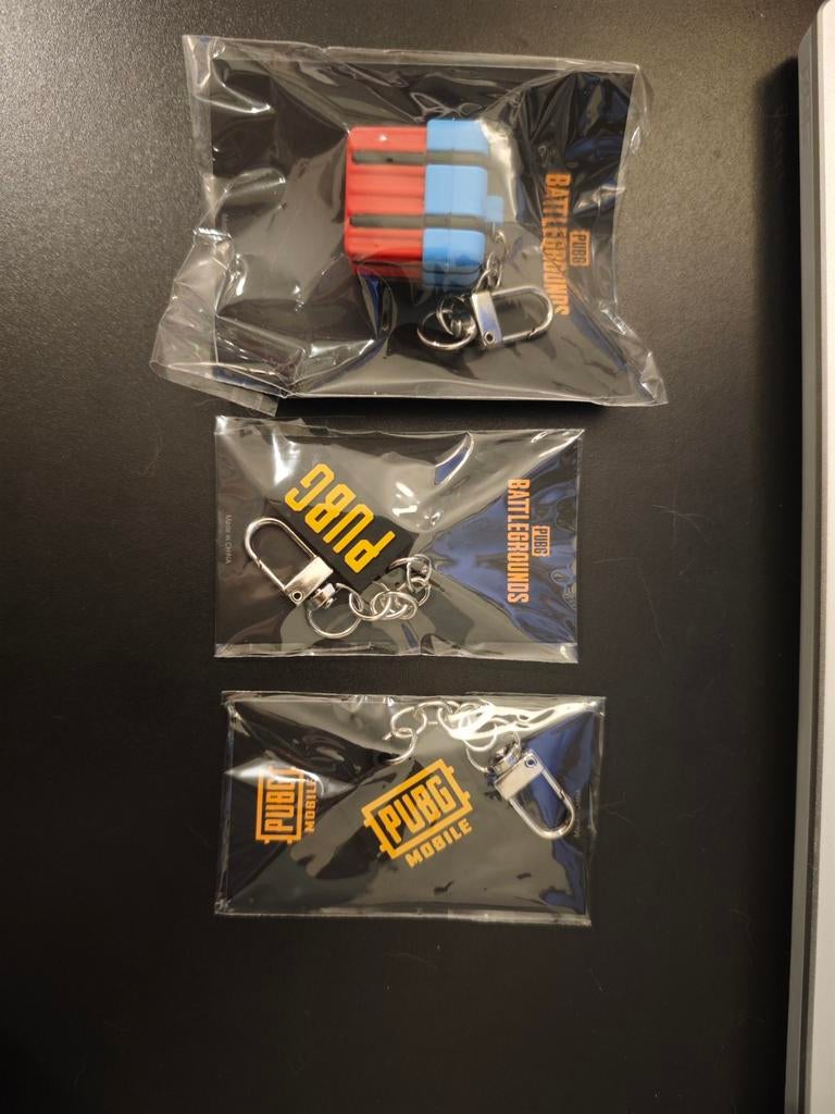 PUBG Sleutelhangers - Nieuw in Verpakking, Ophalen of Verzenden, Nieuw, Stickers en Plaatjes