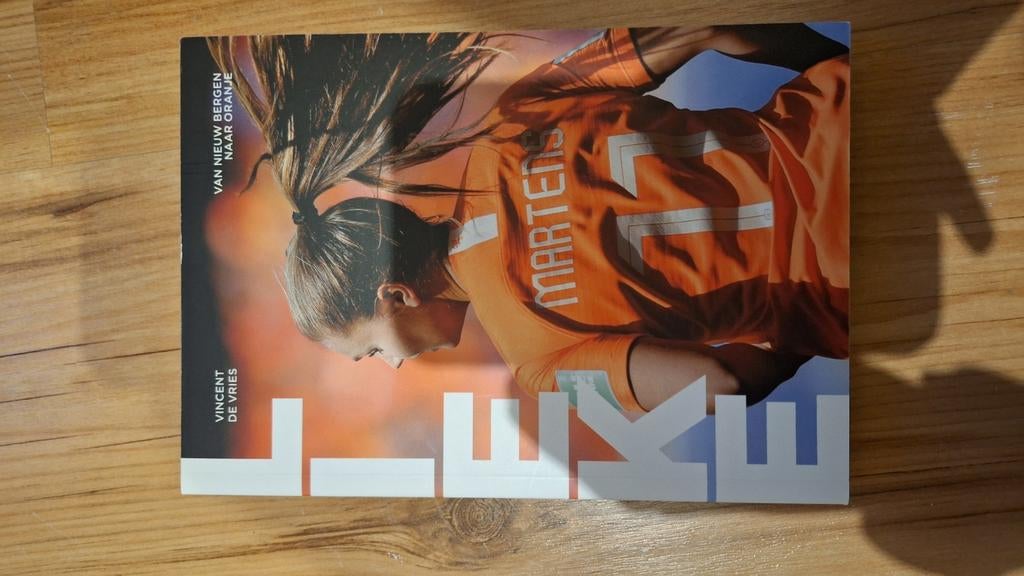 Lieke Martens - Lieke, Lieke Martens; Vincent de Vries, Ophalen of Verzenden, Zo goed als nieuw, Sport