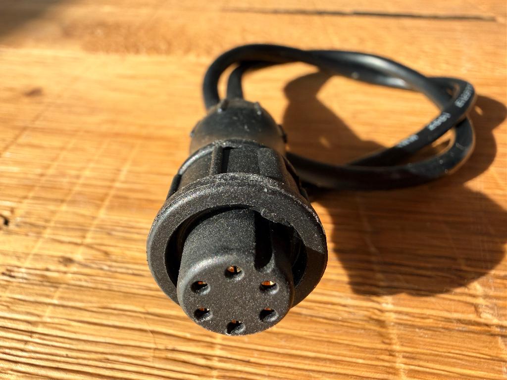 Raymarine NMEA 0183 kabel voor oudere plotters, Ophalen, Nieuw