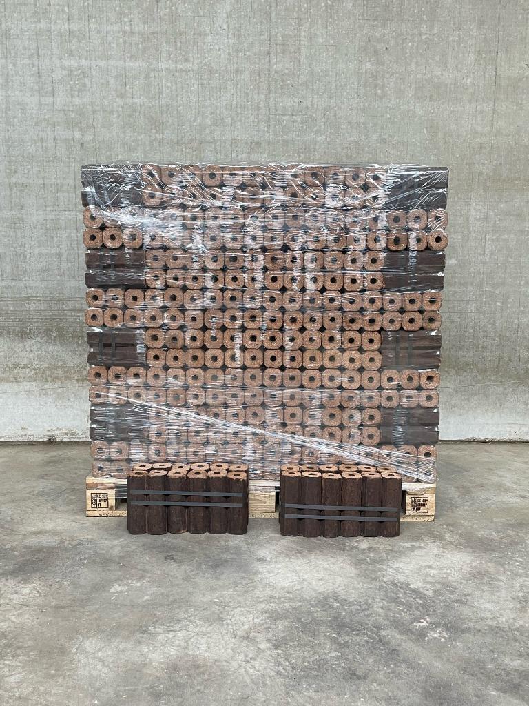 Pinikay / pini kay briketten Nederlandse Top kwaliteit 10kg, Minder dan 3 m³, Ophalen, Overige houtsoorten, Blokken