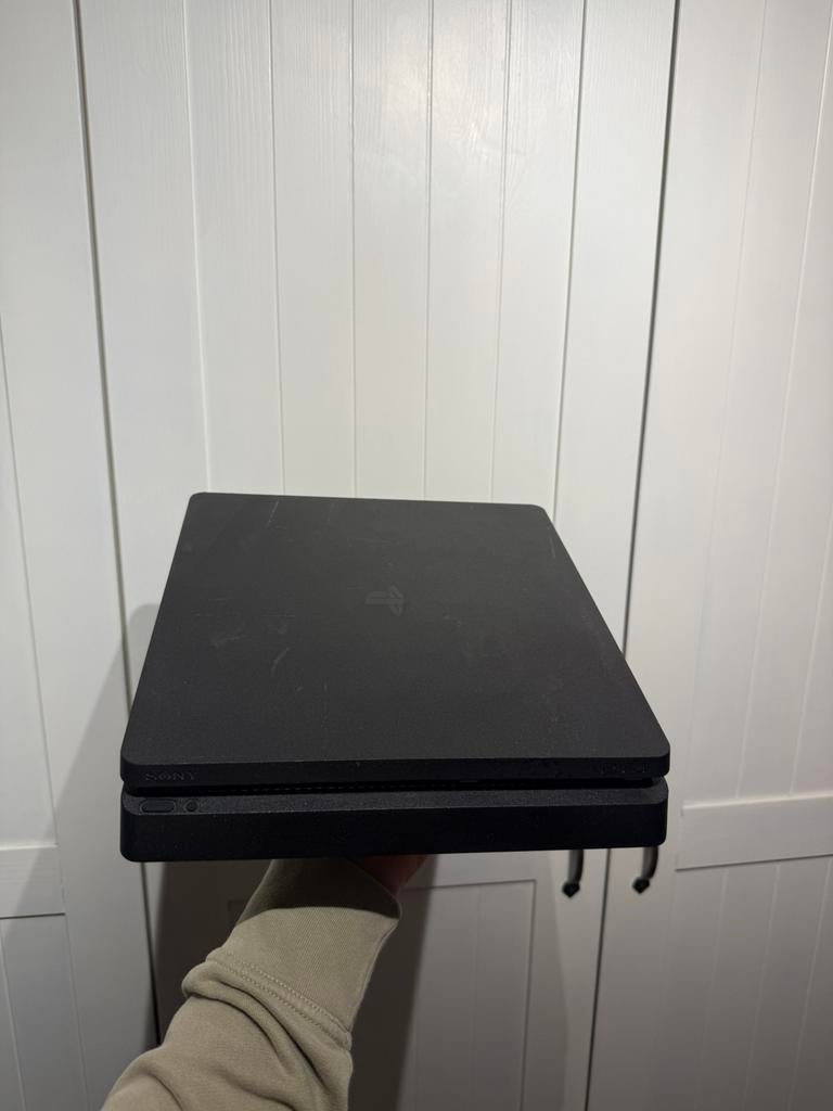 PlayStation 4 Slim + FIFA 18, Ophalen of Verzenden, Met 1 controller, Slim, 500 GB