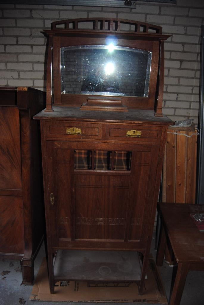 Antieke kast met spiegel, Antiek en Kunst, Ophalen