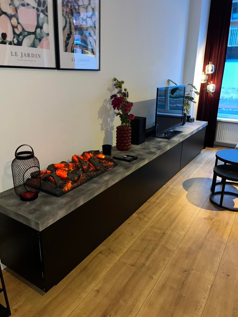 TV meubel met ingebouwde elektrische haard, Huis en Inrichting, Kasten | Televisiemeubels, Zo goed als nieuw, Minder dan 100 cm