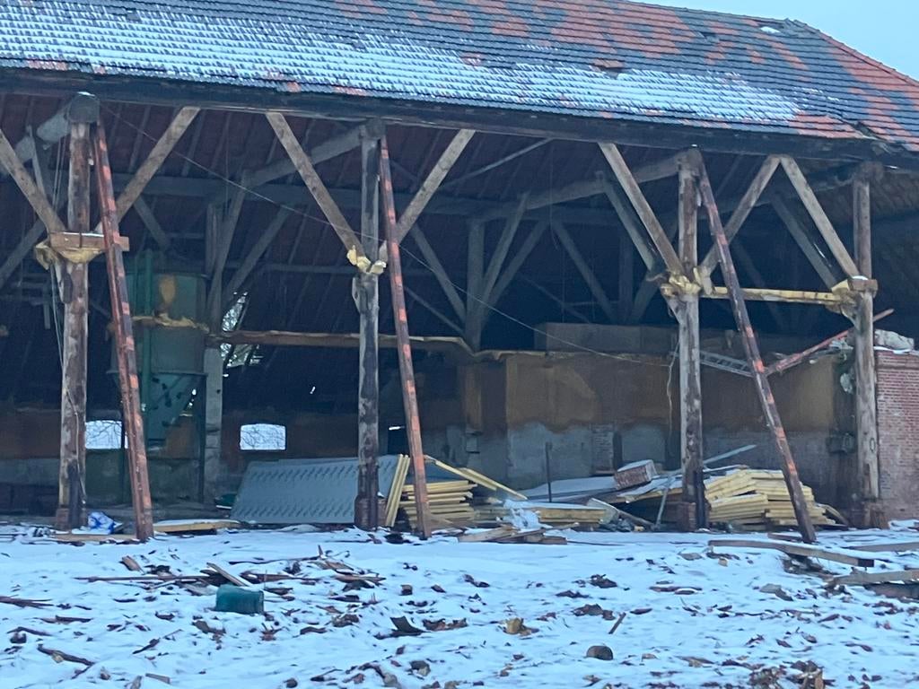 Balken- Amerikaans grenen - gebruikt -wat werk aan, moet weg