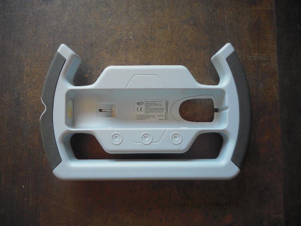 Mad Catz Wheel voor Wii (zie foto's), Spelcomputers en Games, Gebruikt, 1 speler, Racen en Vliegen, Ophalen of Verzenden