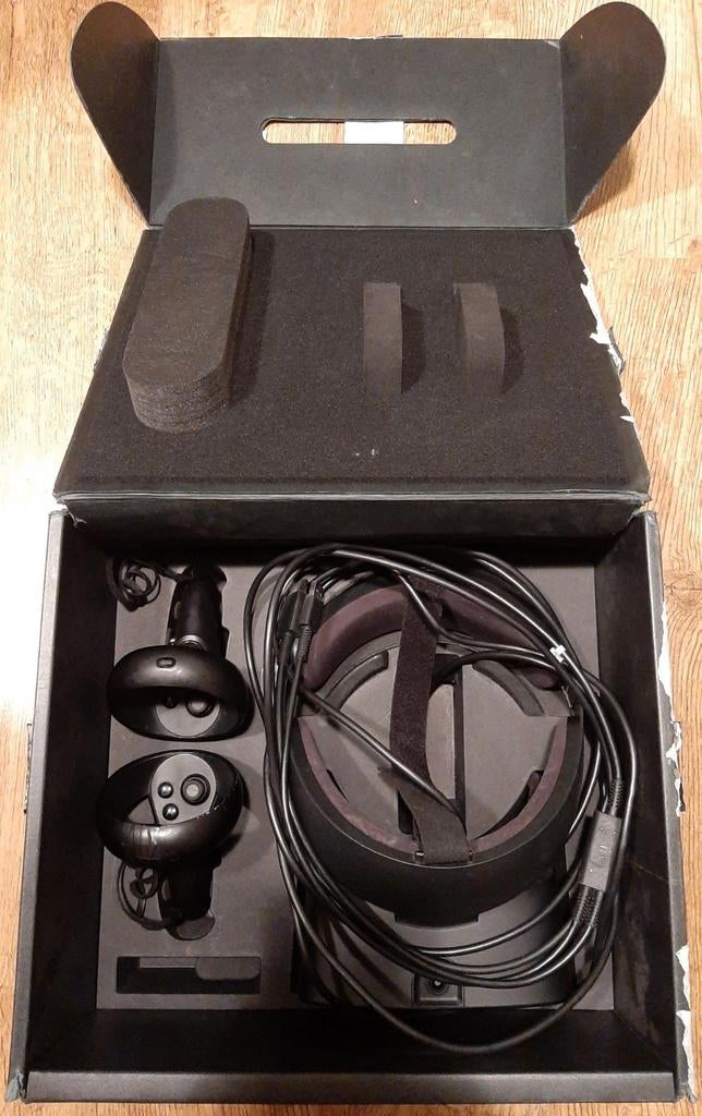 Oculus Rift S, Spelcomputers en Games, Virtual Reality, Ophalen of Verzenden, Zo goed als nieuw, VR-bril, Pc