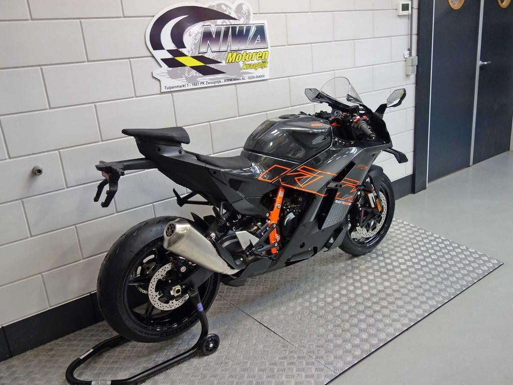 KTM 990 RC R - foto 2