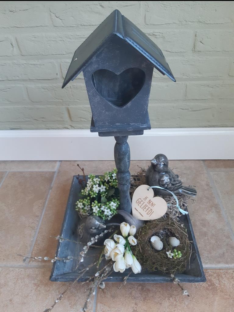 Decoratief Vogelhuisje op Dienblad, Ophalen, Zo goed als nieuw