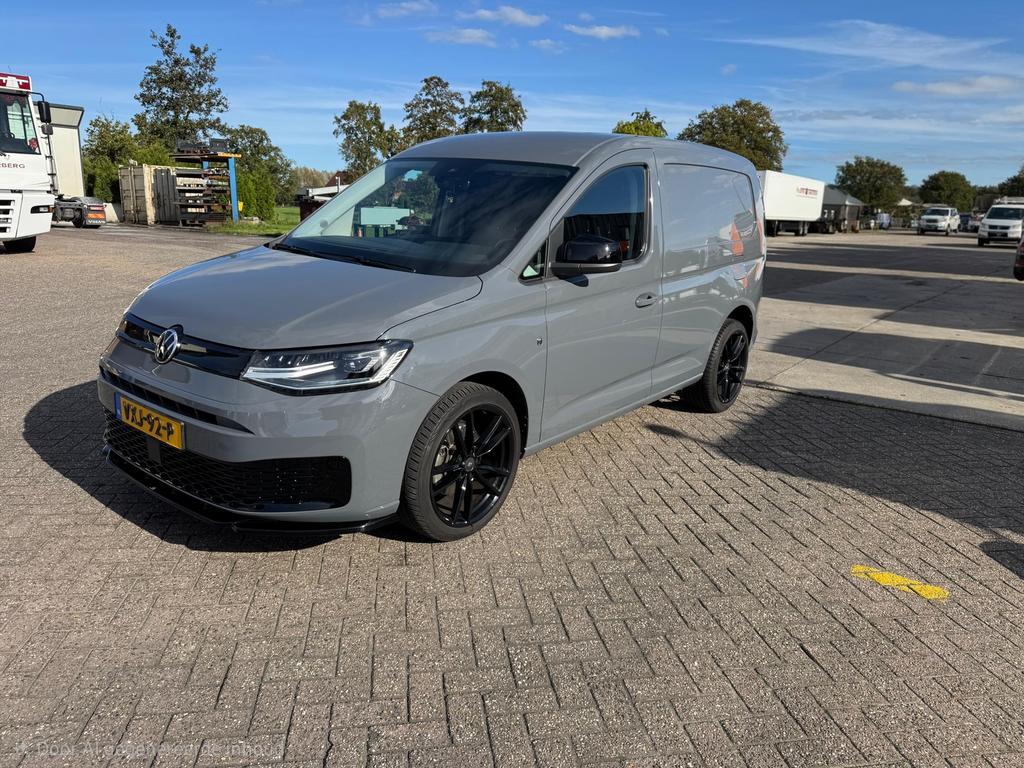 Volkswagen Caddy Cargo 2.0 TDI 122pk L1h1 7-DSG 2023 Grijs, Auto's, 4 cilinders, Volkswagen, 1445 kg, 122 pk