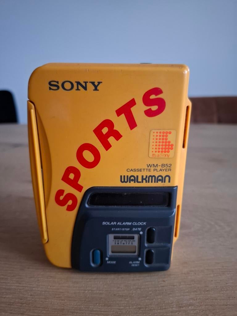Vintage Sony sports walkman, Audio, Tv en Foto, Walkmans, Discmans en Minidiscspelers, Ophalen of Verzenden, Walkman