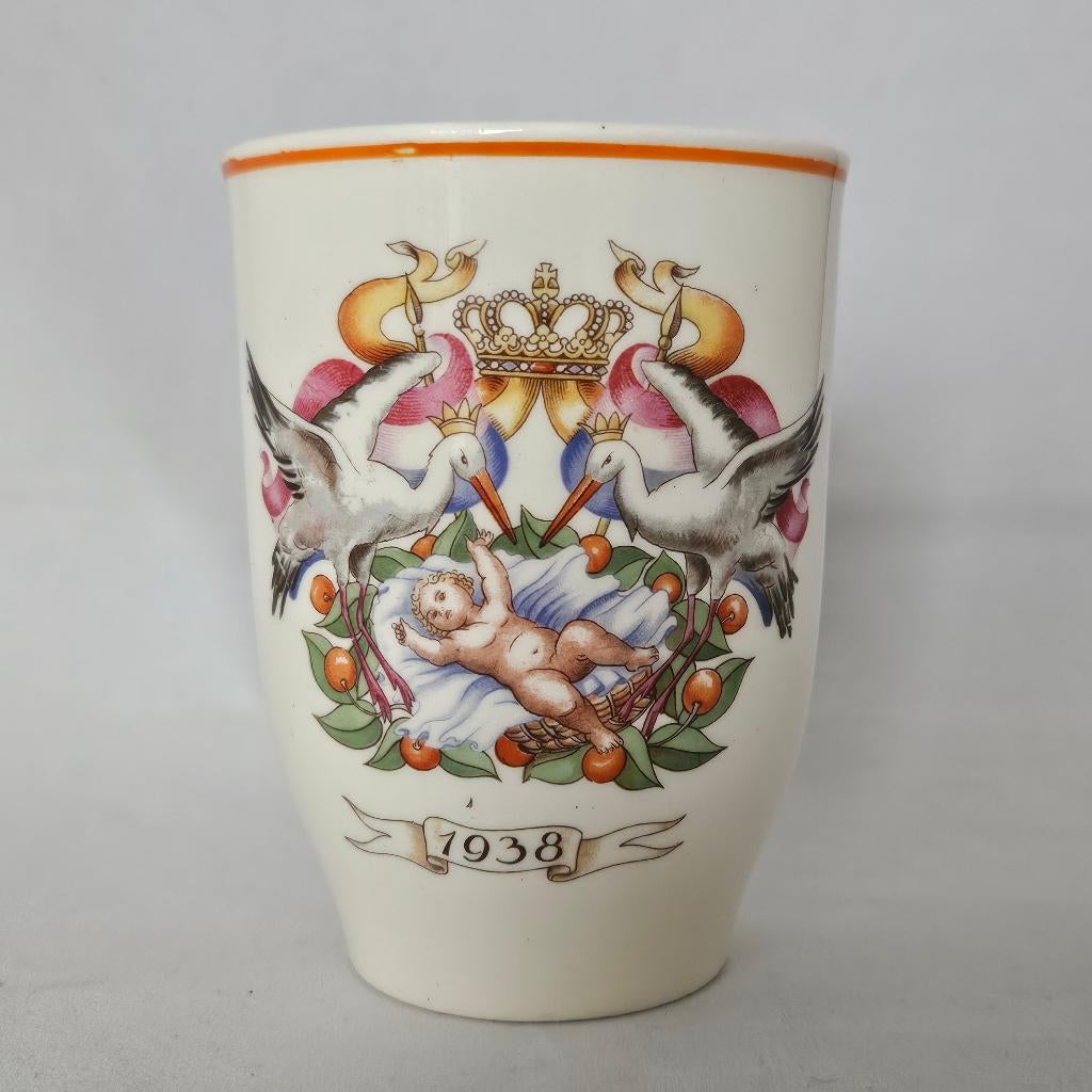 Geboortebeker Beatrix 1938, Ophalen of Verzenden, Zo goed als nieuw