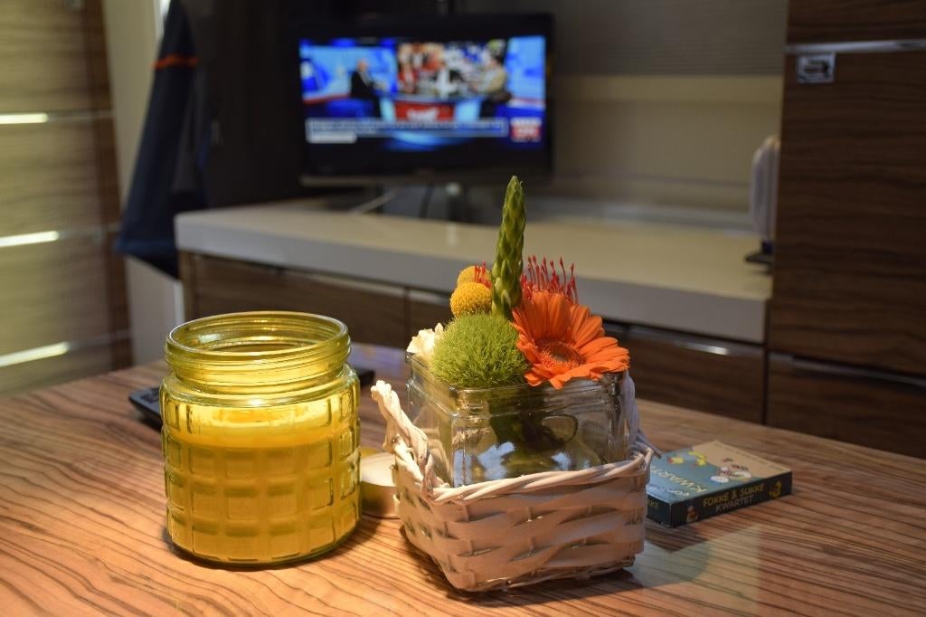 Adria Astella 663 HT AIRCO E&P MOVER VAATWASSER ATC WINTER, Standaardzit, Omvormbare zithoek, 75 kg, Particulier