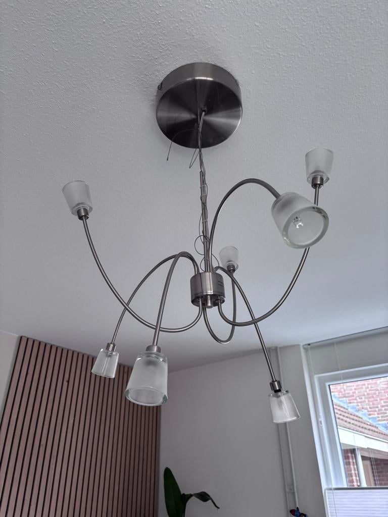 Moderne hang-plafondlamp zilver/glas Ikea met 6 hangarmen, Ophalen, Zo goed als nieuw, Glas, Minder dan 50 cm