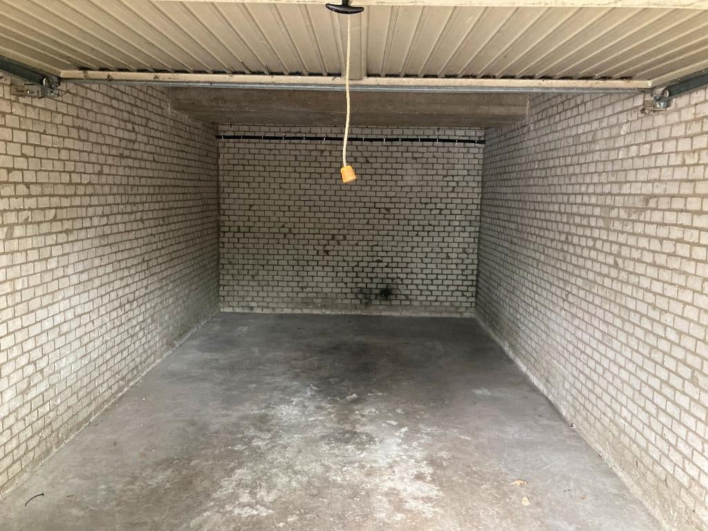 Garagebox te huur Amstelveen Erasmuslaan, Huizen en Kamers, Noord-Holland