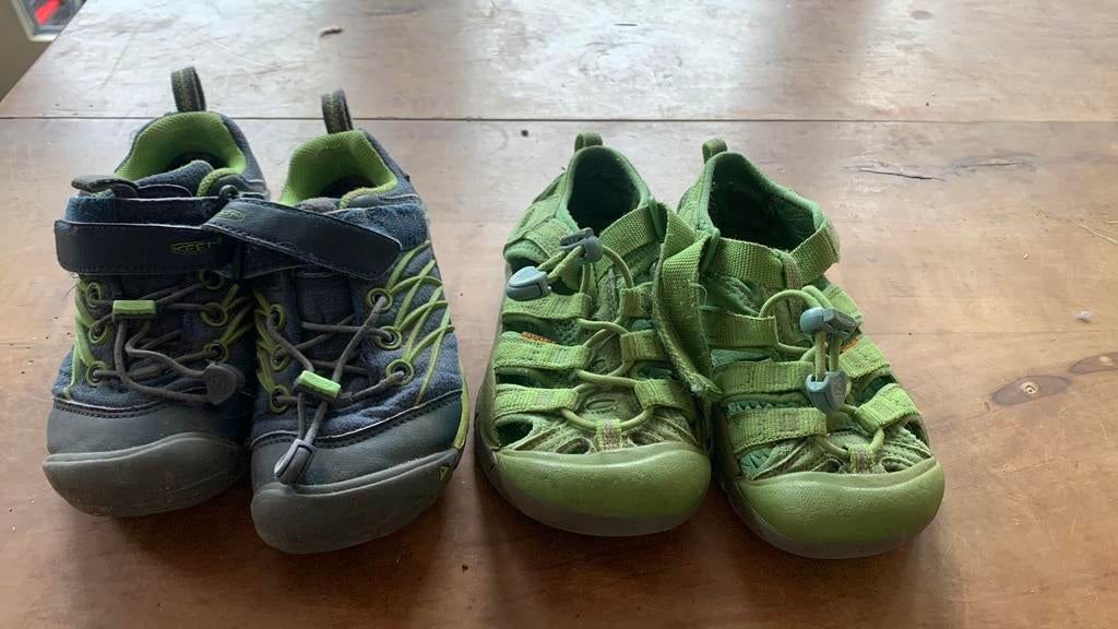 KEEN schoentjes en sandalen maat 29 perfect voor lente/zomer, Gebruikt, Jongen of Meisje, Schoenen, Ophalen of Verzenden