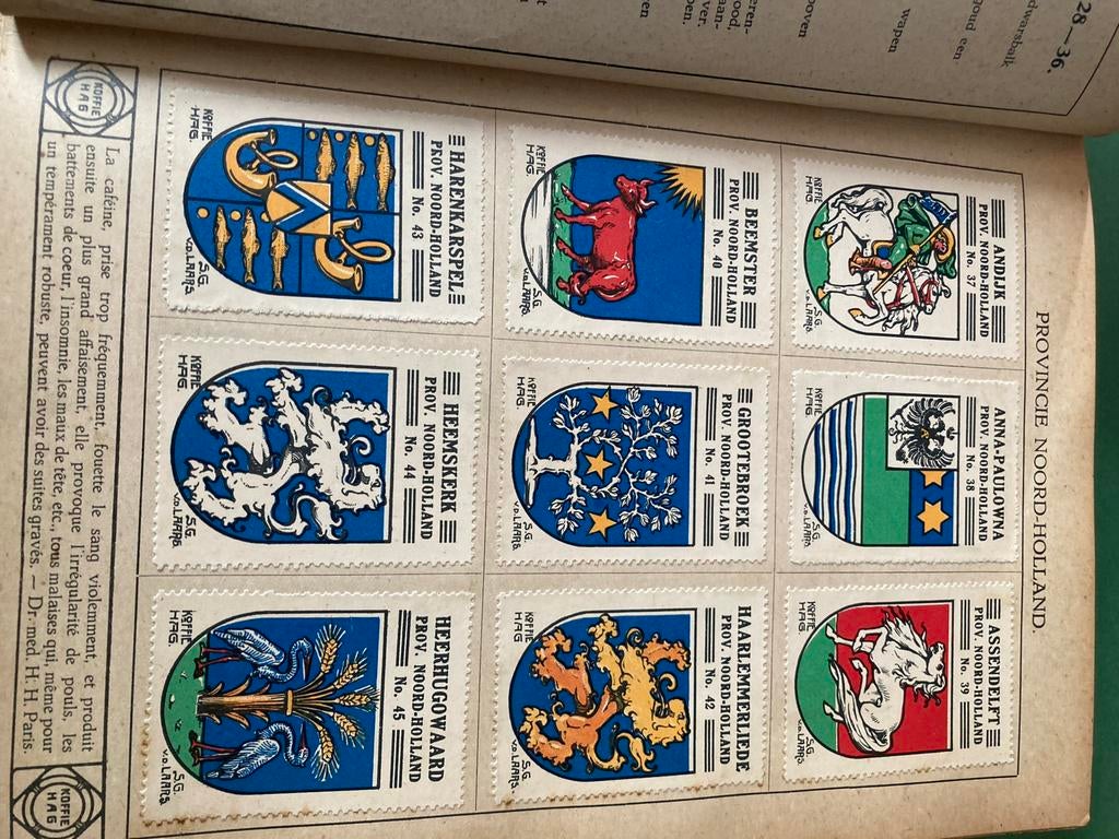 Album 1 provincie en gemeentewapens, Ophalen of Verzenden, Zo goed als nieuw, Overige typen