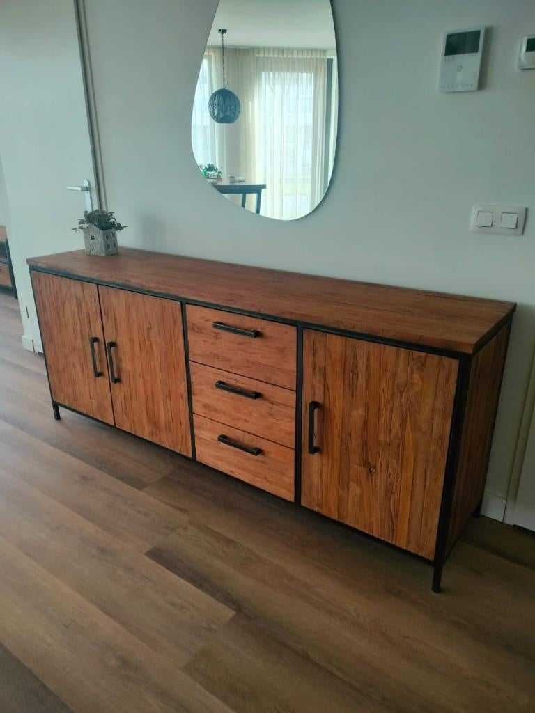 Mooi dressoir Romaro van teakhout – Pronto Wonen, Ophalen, Met deur(en), 150 tot 200 cm, Teakhout