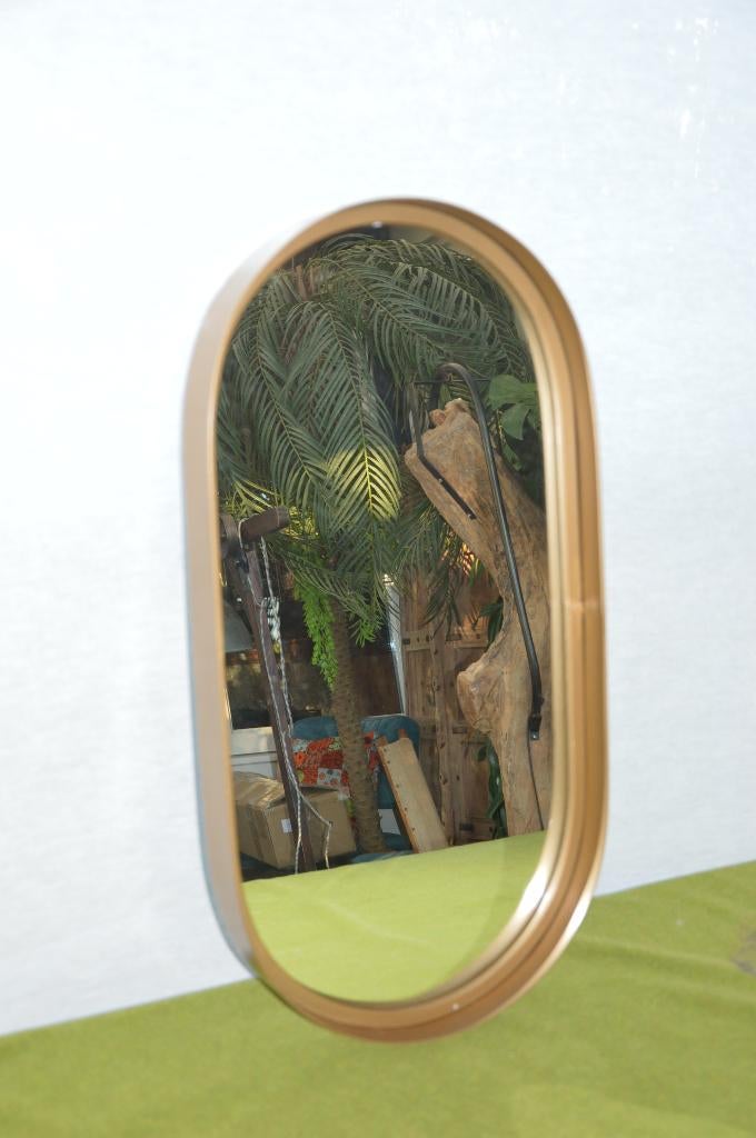 Kave Home wandspiegel Tiare goudkleurig metaal 31 x 61,5 cm, Minder dan 50 cm, Nieuw, Ophalen of Verzenden, Minder dan 100 cm