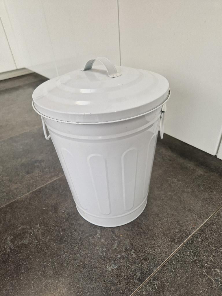 metalen opbergton met deksel, Ophalen of Verzenden, Zo goed als nieuw, Overige typen